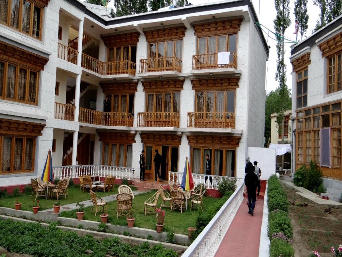 Hotel Kidar à Leh Extérieur photo